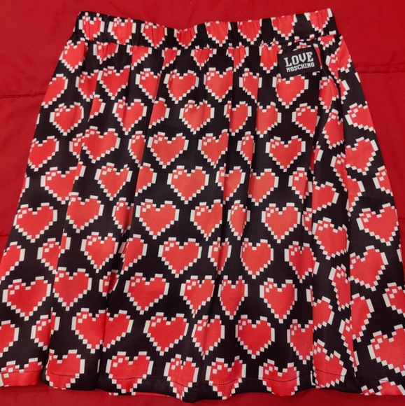 Love Moschino digital hearts skirt, video game-inspired - Size 6 - NWT! - Picture 2 of 4